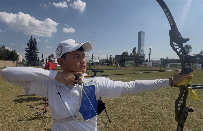 Taiwanese archer Tang Chih-chun. Photo courtesy of Liu Chan-ming