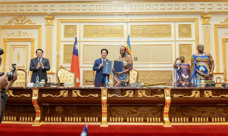 Photo courtesy of the Presidential Office May 3, 2026