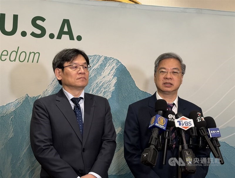 Minister of Economic Affairs Kung Ming-hsin (right) and National Development Council Minister Yeh Chun-hsien (left) speak to the press before the celebratory event. CNA May 4, 2026