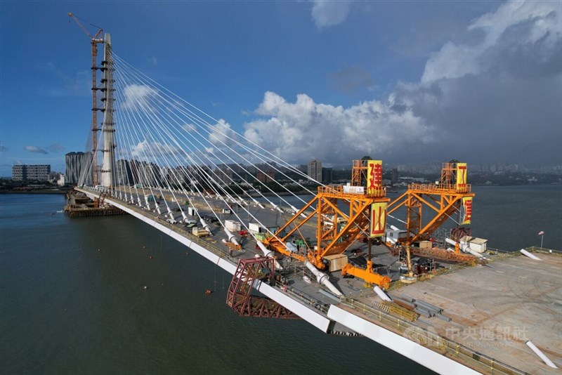 The Danjiang Bridge under construction in September 2025. CNA file photo