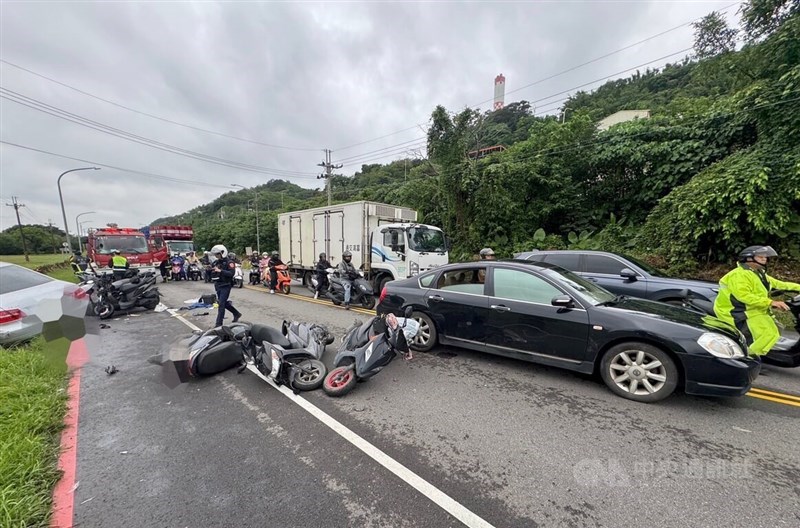 The scene of the Wednesday eight-vehicle pileup in New Taipei. CNA photo May 6, 2026