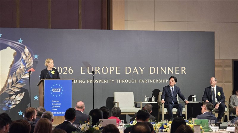 From left, European Chamber of Commerce Taiwan Chairperson Tina Graves, President Lai Ching-te and Lutz Güllner, Head of the European Union’s European Economic and Trade Office. CNA photo May 26, 2026