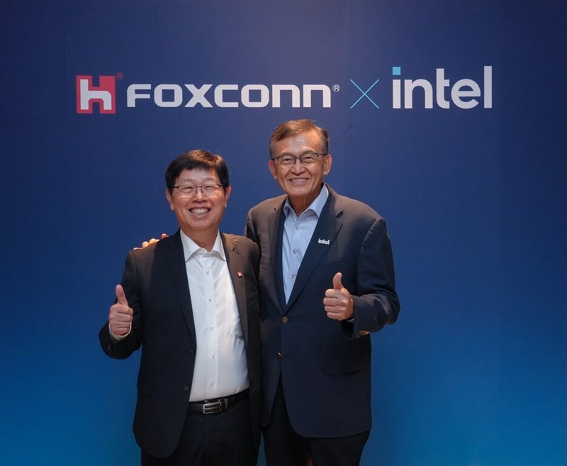 Foxconn Chairman Young Liu (left) and Intel CEO Lip-Bu Tan. Photo courtesy of Foxconn June 4, 2026