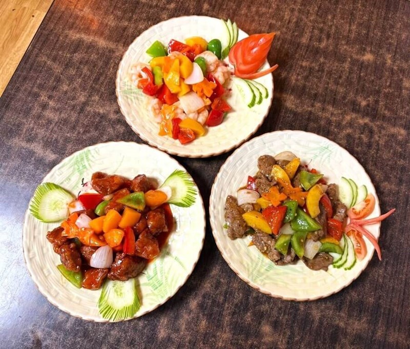 Dishes made with Tainan Irwin mangoes. Photo courtesy of Cherrain Global