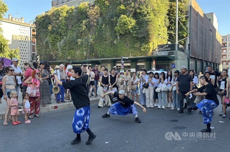 Members of Chun Dance troupe perform at the opening street parade of 2026 Festival Off Avignon on Friday. CNA photo July 4, 2026