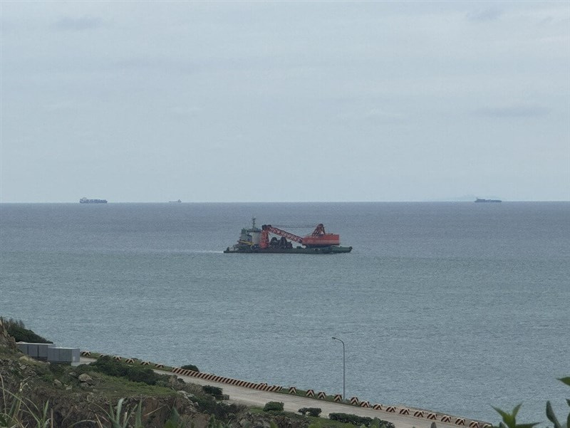 The Chinese-flagged work barge Hai Hong Gong 66 in Dongyin waters in April. Photo courtesy of a member of the public