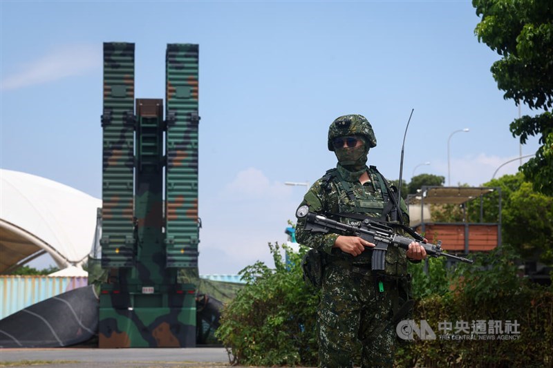 An soldier stands guard near a Sky Bow air defense missile launcher deployed to a tactical position in Taipei on Thursday during the second day of the annual Han Kuang military exercise. CNA photo Aug. 6, 2026