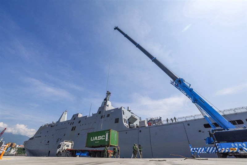 The Navy's Yushan-class landing platform dock. Photo courtesy of the Military News Agency