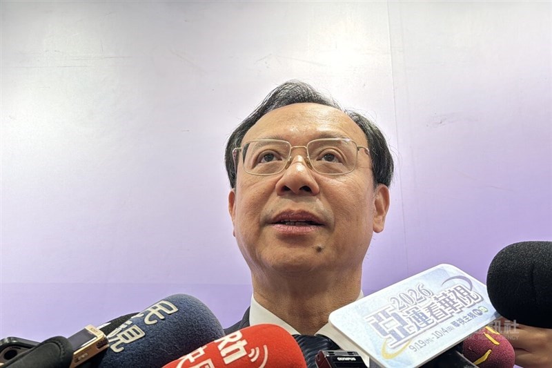 Health Minister Shih Chung-liang speaks to reporters about the Japanese anime series "Chainsmoker Cat" and its alleged violations of Taiwan's tobacco control regulations in Taipei on Friday. CNA photo Aug. 21, 2026