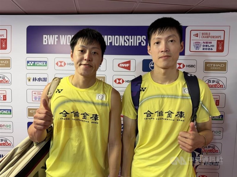 Lee Jhe-huei (left) and Yang Po-hsuan (right). CNA photo Aug. 22, 2026
