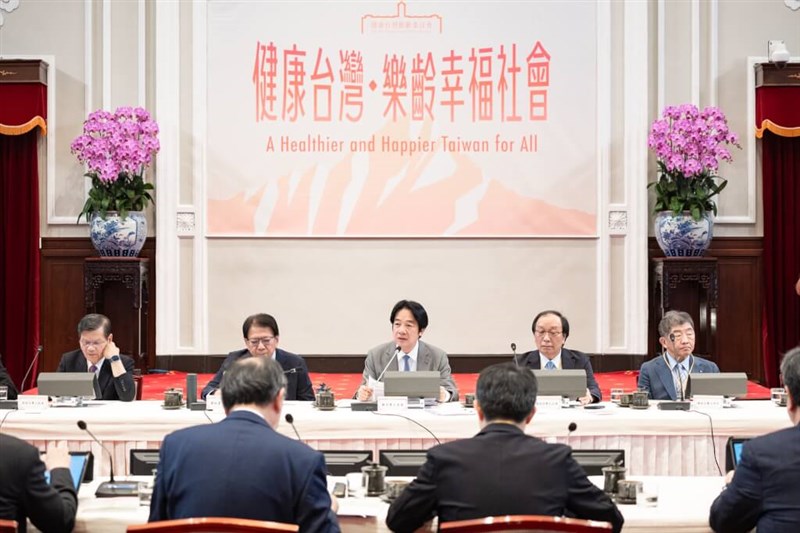 President Lai Ching-te (center) speaks during a press event at the Presidential Office on Thursday. Photo courtesy of the Presidential Office