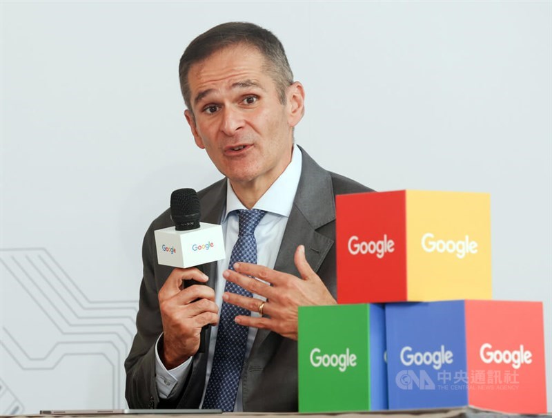 Amin Vahdat, Google's senior vice president and chief technologist for AI and infrastructure, answers media inquiries after delivering a keynote speech at SEMICON Taiwan 2026 in Taipei on Wednesday. CNA photo Sept. 2, 2026