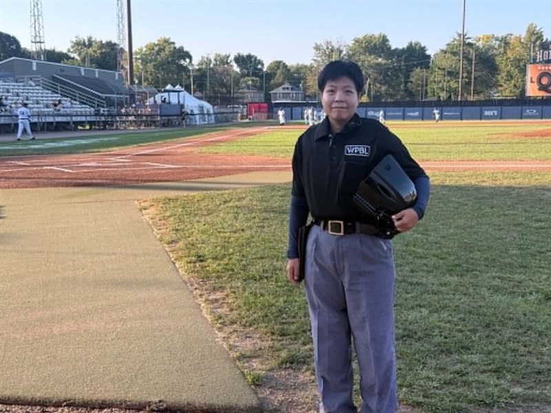 Taiwan's umpire at the inaugural WPBL season in the United States Sophiyah Liu. Photo courtesy of Sophiyah Liu