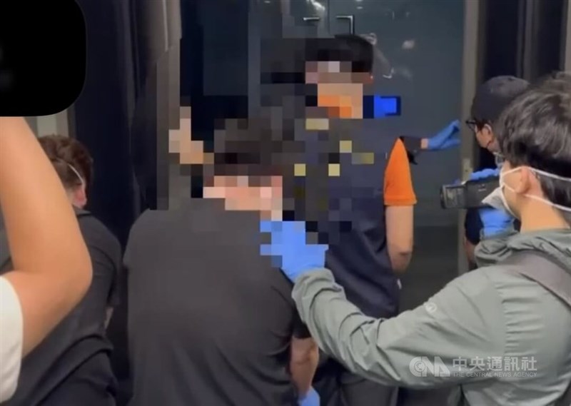 A Taiwanese man suspected of killing his Thai girlfriend is arrested by police in Taichung on Saturday. Photo courtesy of local authorities