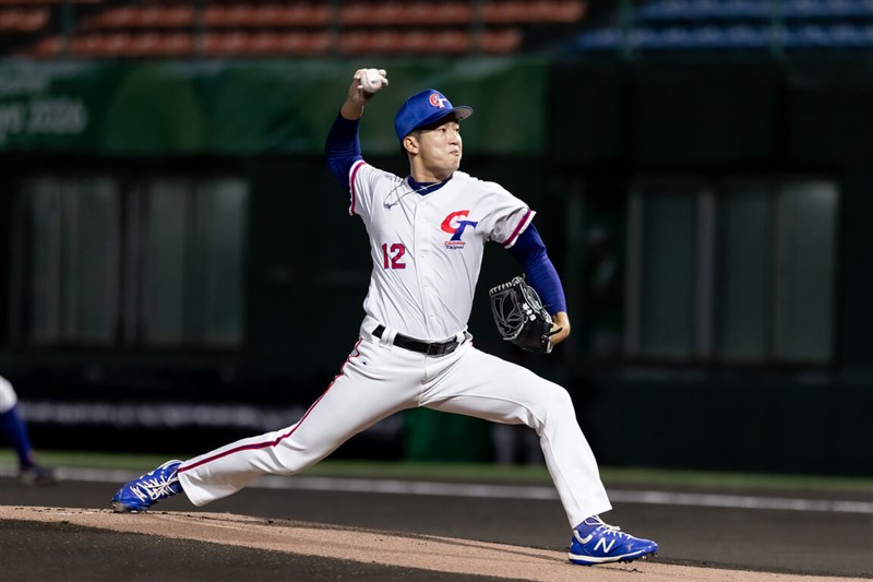 Taiwan pitcher Kuo Tzu‑chuan delivers six shutout innings with 10 strikeouts, allowing just two hits to lead the team past Hong Kong 11‑0 in seven innings at the Asian Games preliminaries in Nagoya on Sept. 23. (Photo courtesy of Chinese Taipei Baseball Association)