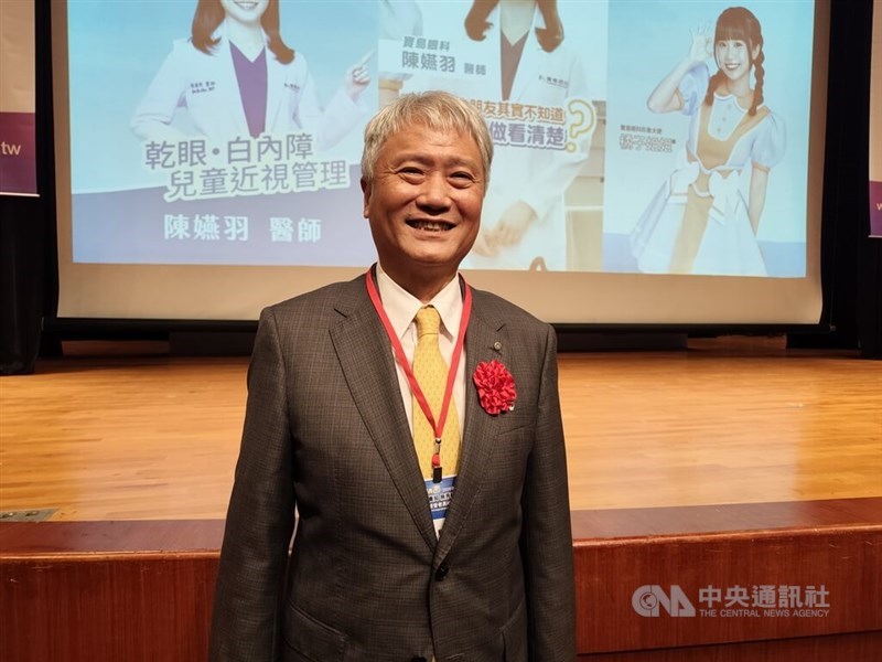 Taiwan Chain Stores and Franchise Association (TCFA) head Jimmy Tsai is pictured at a forum on labor shortages facing the service industry Friday. CNA photo Oct. 2, 2026