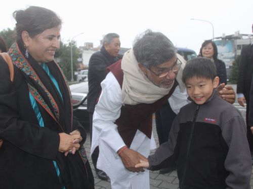 Nobel Peace Prize laureate Satyarthi tours Hualien