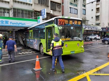 No injuries reported after runaway bus crashes into Taipei store