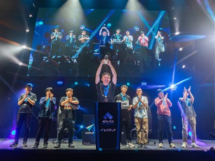 Lin Chia-hung retains King of Fighters XV titles at EVO Japan
