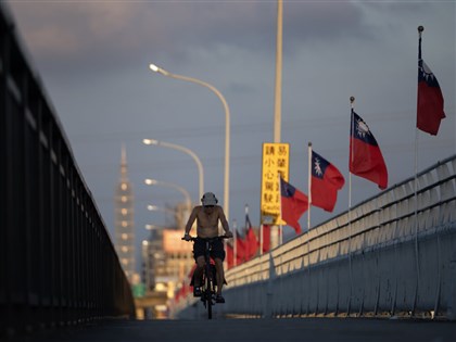 Northeasterly winds to bring slight mercury drop until National Day: CWA