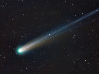 Comet Lemmon to reach peak brightness Thursday evening