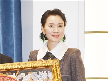 Singer and Jewish community patron Na Tang dies at age 59