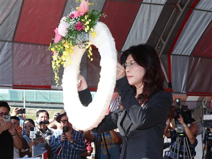 KMT chair denies honoring CCP spies at White Terror memorial