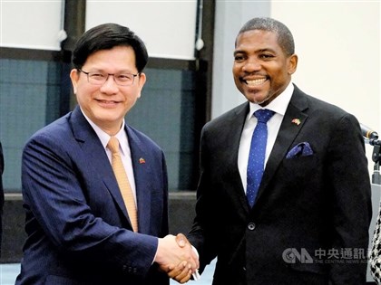 St. Kitts PM Drew visits Taiwan, lauds its