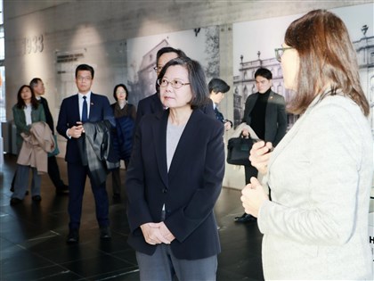 Ex-President Tsai calls for unity to build a better Taiwan