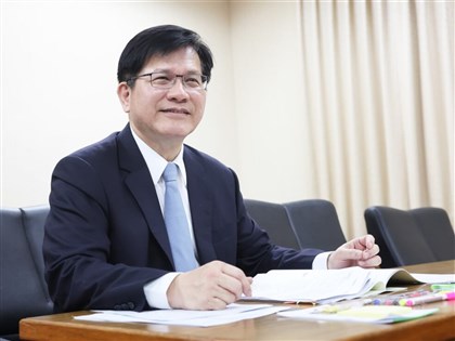 Taiwanese urged to help boost Japan