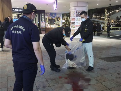 1 dead, 8 injured in Taipei knife attack linked to smoke grenade suspect