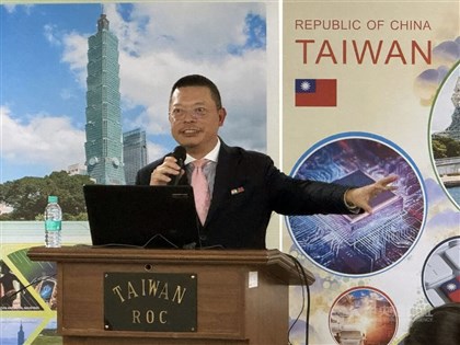 Taiwan foreign minister honors diplomat who died on the job in India