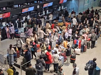 Taoyuan airport sees record number of daily passengers amid LNY travel surge