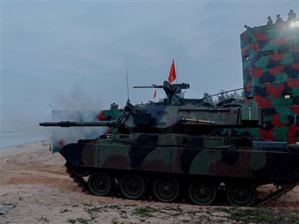 Taiwan simulates coastal combat, drone defense in Kinmen drills