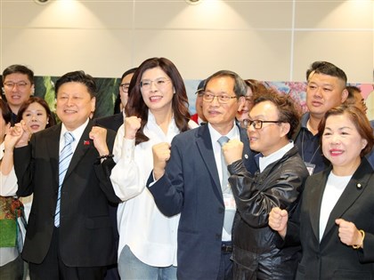 KMT chair welcomes China's Taiwan measures as party members urge pragmatic response