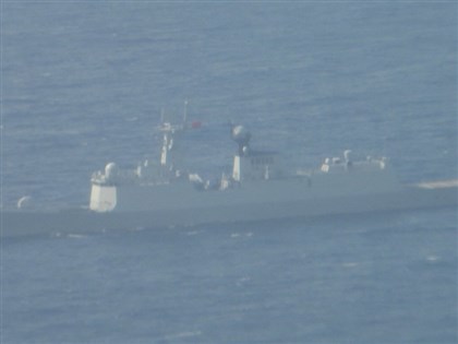 Chinese warships sail near Penghu