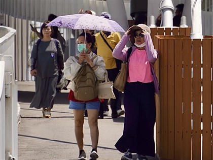 Summer-like weather forecast for next week; highs could top 36°C