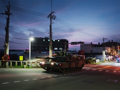 M1A2T tanks conduct off-base exercise simulating airport defense