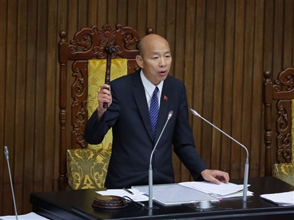Legislature eases candidacy restrictions for some offenders