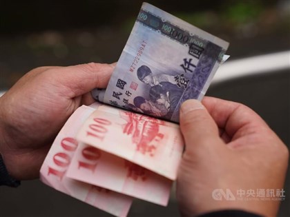 Real regular wage growth hits 1.4% from January to April