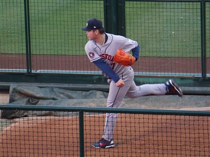 Astros manager credits Teng's toughness, sweeper for success