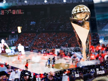Braves beat Pilots 87-78, take 3-2 lead in PLG Finals