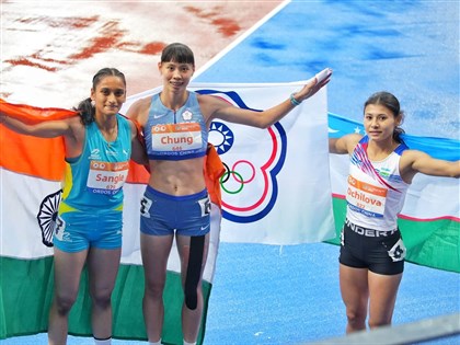Taiwanese female hurdlers win gold at Asian U23 athletics meet