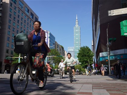 Taiwan's economy grows 13.72% in H1, strongest in 50 years