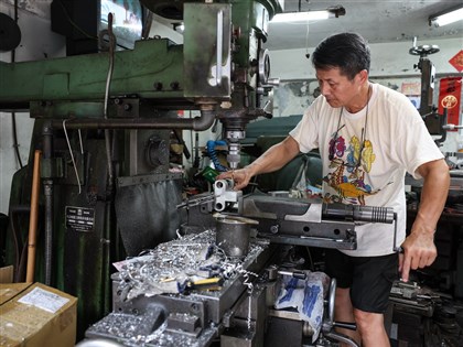 Manufacturing activity in expansion mode for 10th straight month