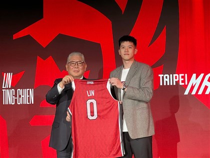 Taiwan basketball star Benson Lin returns home to join Taipei Mars