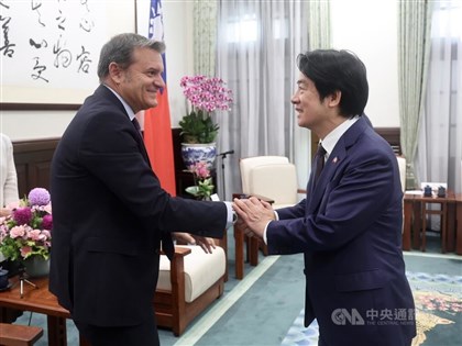 Lai welcomes largest-ever Italian parliamentary delegation to Taiwan