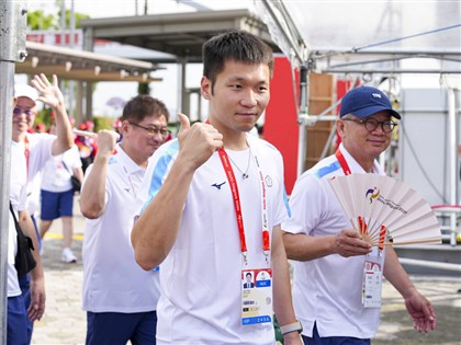 Taiwan sports minister joins Asian Games flag raising after hourlong delay