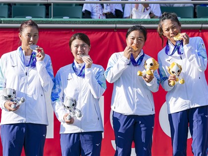 Hsieh, Liang claim Asian Games gold in women's doubles tennis