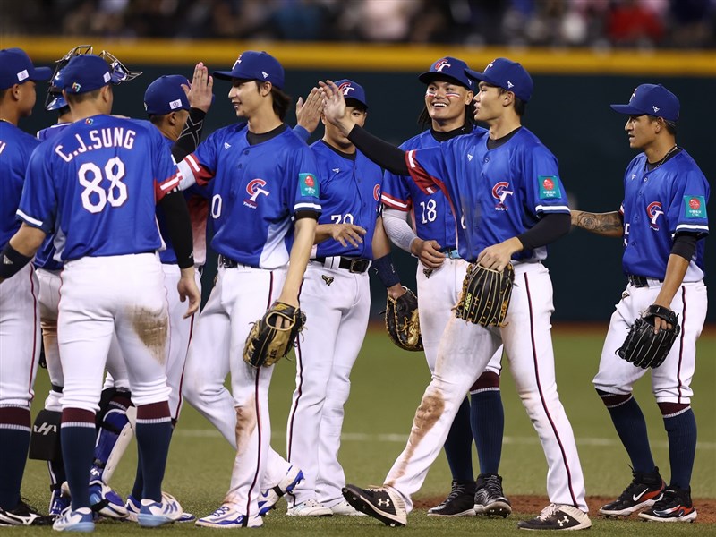 Taiwan keeps WBC hopes alive with 9-1 win over South Africa